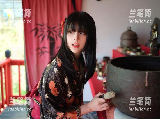 免费图包释放！Jang Joo(장주)的定阅作品集不拿白不拿！